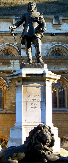 Cromwell statue with lion